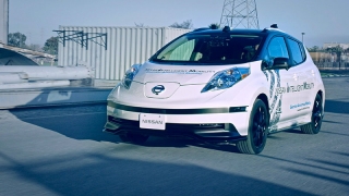 Nissan da a conocer el sistema denominado Seamless Autonomous Mobility, que comenzará a ofrecer en 2020. Mirá el Video