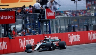 Fórmula 1. Lewis Hamilton, con Mercedes, logró en una espectacular carrera el primer puesto del Gran Premio de Alemania, en Hockenheim