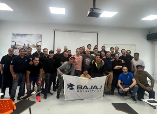 Bajaj cierra el año del Programa de Capacitación Técnica, confirmando la importancia de la formación