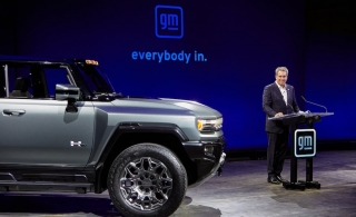 GM producirá la pickup eléctrica, Chevrolet Silverado, y el todoterreno GMC Hummer EV SUV en la planta Factory ZERO 