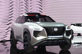 Nissan exhibe en el Salón de Detroit el Xmotion Concept, que será base del futuro diseño de los vehículos de la marca. Video