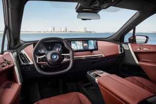 BMW confirma la nueva generación de la plataforma iDrive, que tiene un sistema de inteligencia artificial
