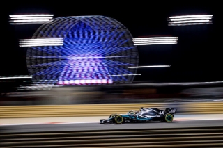 Fórmula 1. Lewis Hamilton, con Mercedes, se encontró con un inesperado triunfo en el Gran Premio de Bahrein