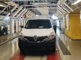 Renault Argentina confirma un número redondo para la producción nacional del Kangoo