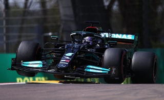 Fórmula 1. Lewis Hamilton, con Mercedes obtuvo el primer lugar de la clasificación para el GP de Emilia Romagna