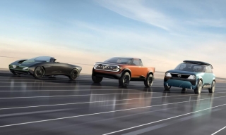 Nissan confirmó la visión Ambition 2030, explicando la transición hacia la movilidad eléctrica. Presentó cuatro prototipos