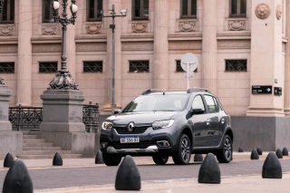 Lanzamiento. Renault presenta las versiones con caja CVT de los modelos Sandero y Stepway, sin cambios en el motor de 115 CV
