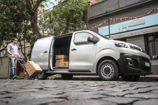 Citroën Jumpy y Peugeot Expert confirman la importancia de una correcta distribución de cargas 