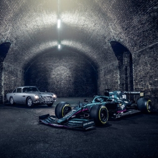 Aston Martin Fórmula 1 vestirá los autos, el garage y motorhome, con el logo de 007, en el GP de Italia del próximo domingo