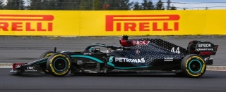 Fórmula 1. Lewis Hamilton, con Mercedes, logró la victoria 91 en el GP de Eifel. También festejaron Verstappen y Ricciardo