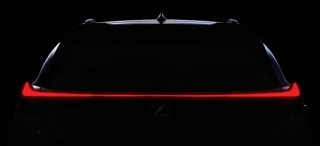 Lexus UX, el nuevo SUC-Crossover, que competirá en el segmento premium, con la base del conocido C-HR de Toyota