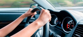 Seguridad Vial. Adolescentes al volante, la importancia de la protección en el camino a la madurez