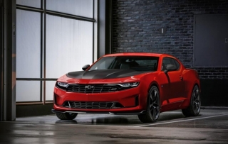 Chevrolet renueva el Camaro y presenta la sexta generación del deportivo americano, con rediseño de la carrocería y más tecnología