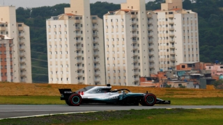 Fórmula 1. Lewis Hamilton, con Mercedes, logró un nuevo primer lugar en la clasificación del Gran Premio de Brasil, en Interlagos