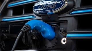 Ford lleva adelante un programa piloto con la versión 100% eléctrica de Transit