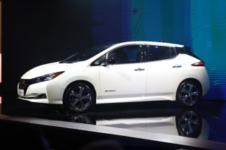 Nissan confirmó en el Salón de San Pablo, la llegada del LEAF a nuestro mercado y mostró varios concept car y novedades
