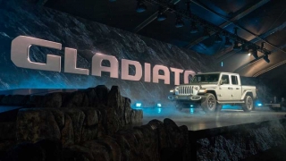Jeep Gladiator, flamante pickup mediana de la marca, sobre la plataforma del Wrangler, presentado oficialmente en el Salón de Detroit