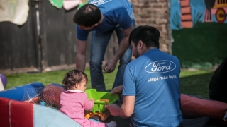 Ford acompaña a la Asociación Civil Pequeños Pasos colaborando con los Centros de Primera Infancia