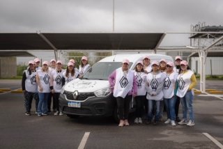 Renault confirma el programa “Conduciendo Oportunidades”, para enseñar a conducir a mujeres de la Cooperativa La Juanita