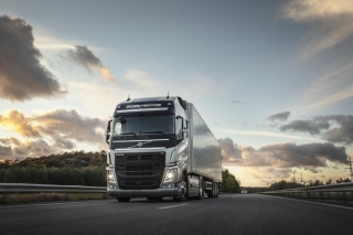 Volvo Trucks Argentina dio a conocer que apuesta al crecimiento a largo plazo
