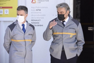 Renault confirma que el CEO del Grupo, Luca De Meo, visitó la planta de la marca, en Córdoba