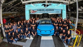 Ford confirma un número redondo para la producción del Mustang Mach-E, que llegará el año próximo a la Argentina