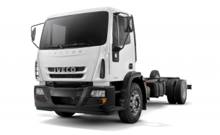 Iveco Argentina confirma que continúa con el plan de desarrollo para la región y exporta camiones a Brasil