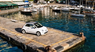 Fiat muestra el 500 Dolcevita, una edición limitada que, por ahora, se venderá sólamente en Europa. Mirá el video
