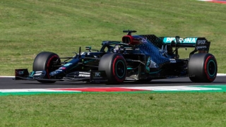 Fórmula 1. Lewis Hamilton, con Mercedes volvió a ganar, esta vez, en un caótico Gran Premio de Toscana
